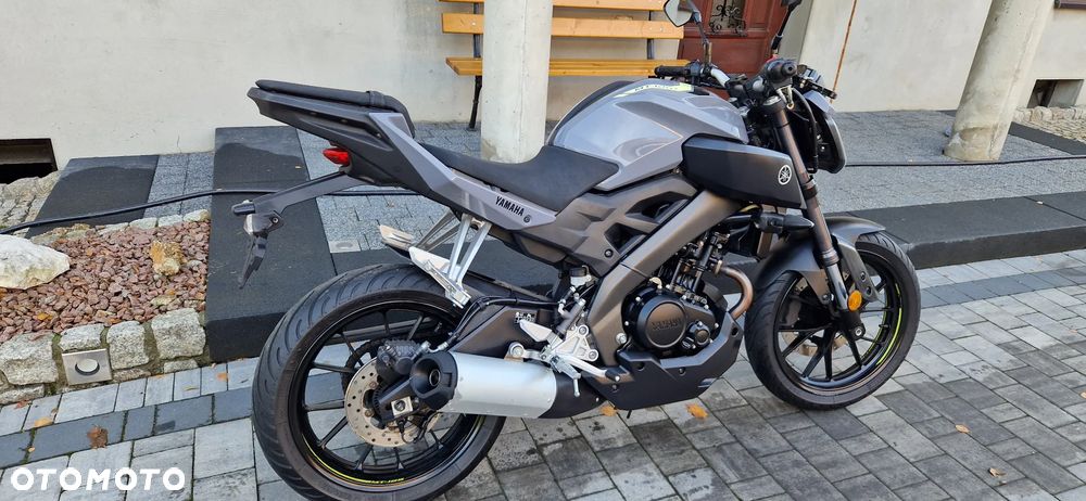 Yamaha MT - 2