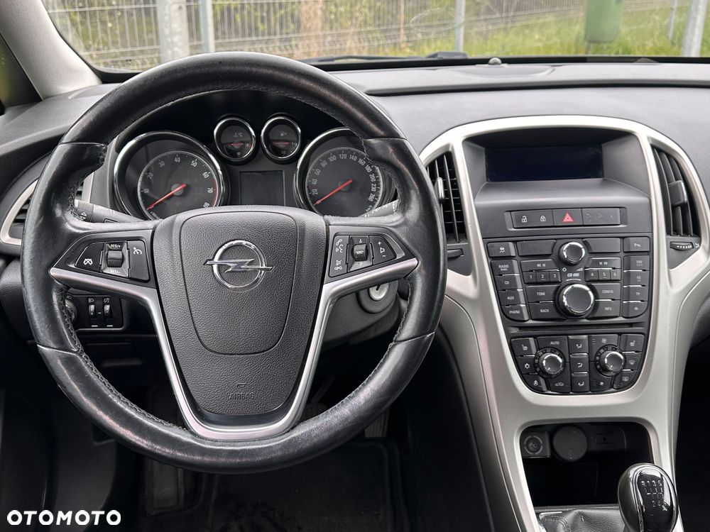 Opel Astra 1.4 T Sport - 21
