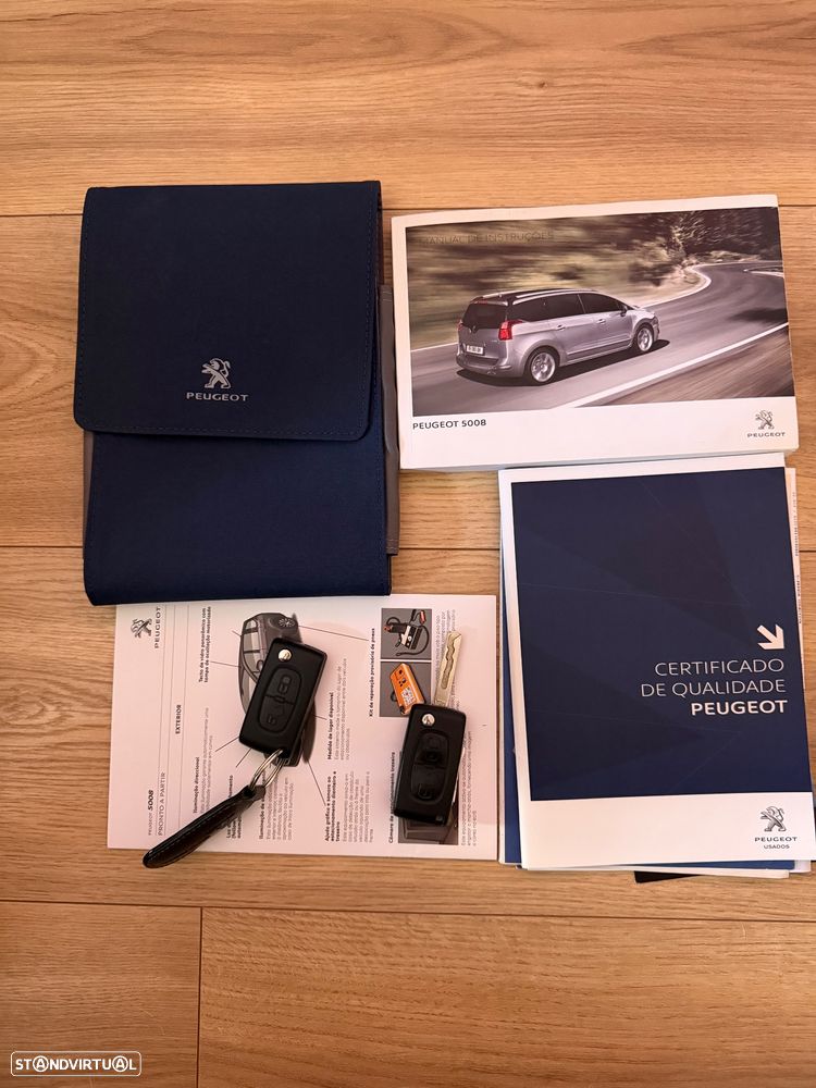 Peugeot 5008 1.6 BlueHDi Style EAT6 - 33