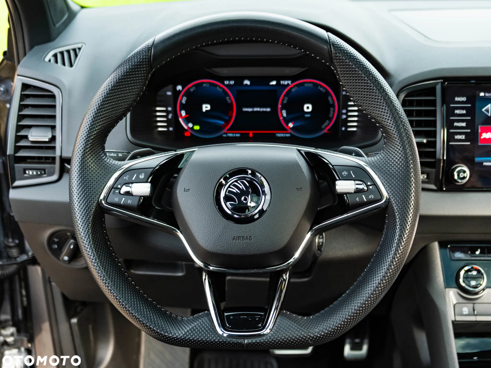 Skoda Karoq 1.5 TSI ACT Sportline DSG - 14
