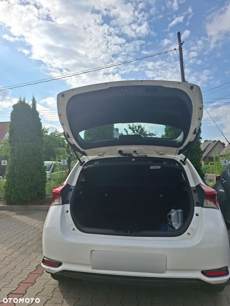 Toyota Auris 1.6 Active - 4