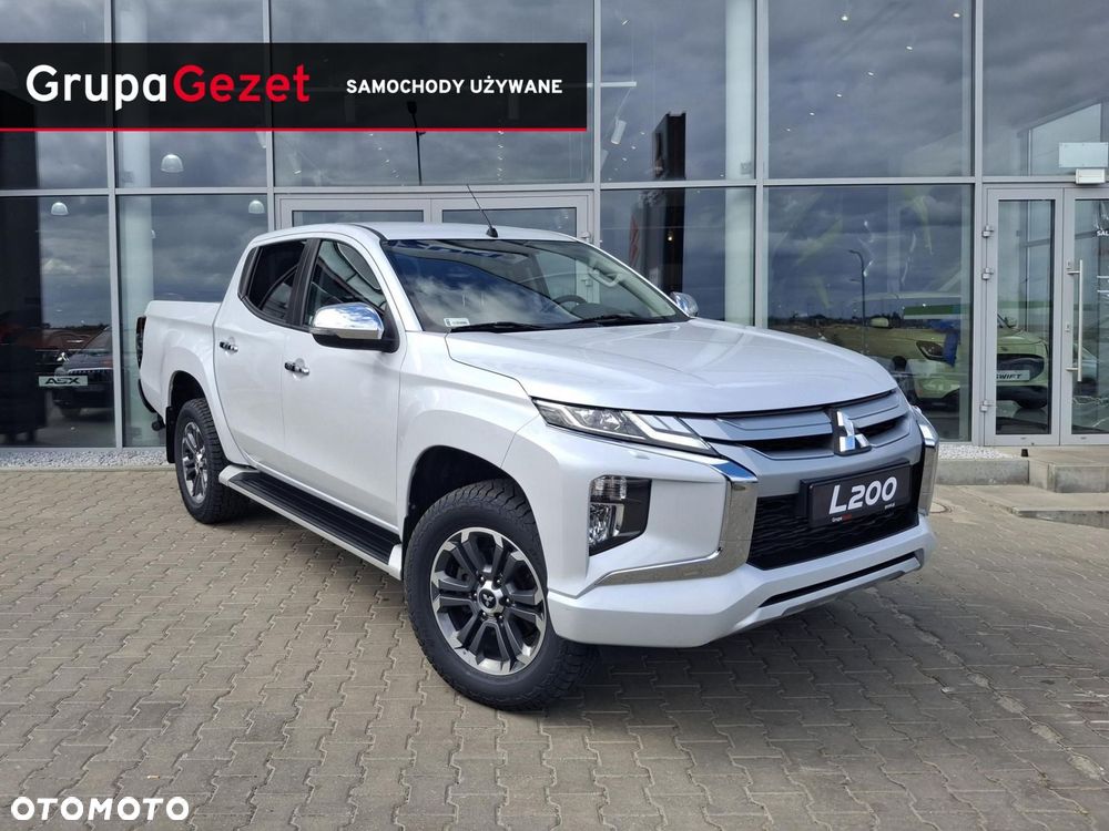 Mitsubishi L200 - 1