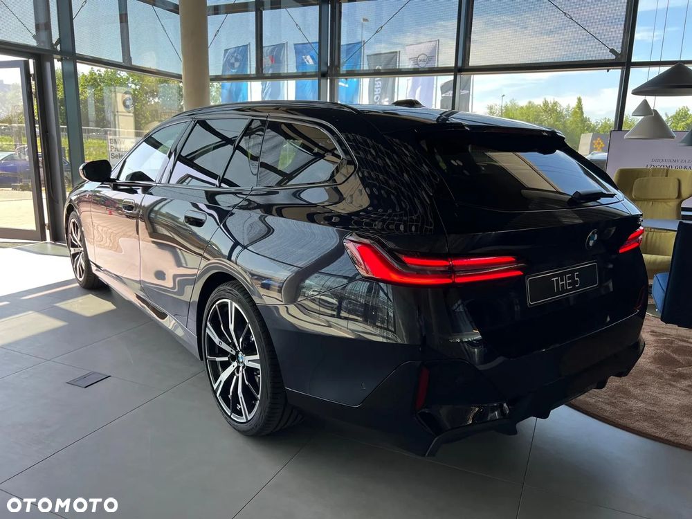 BMW Seria 5 520i mHEV - 5