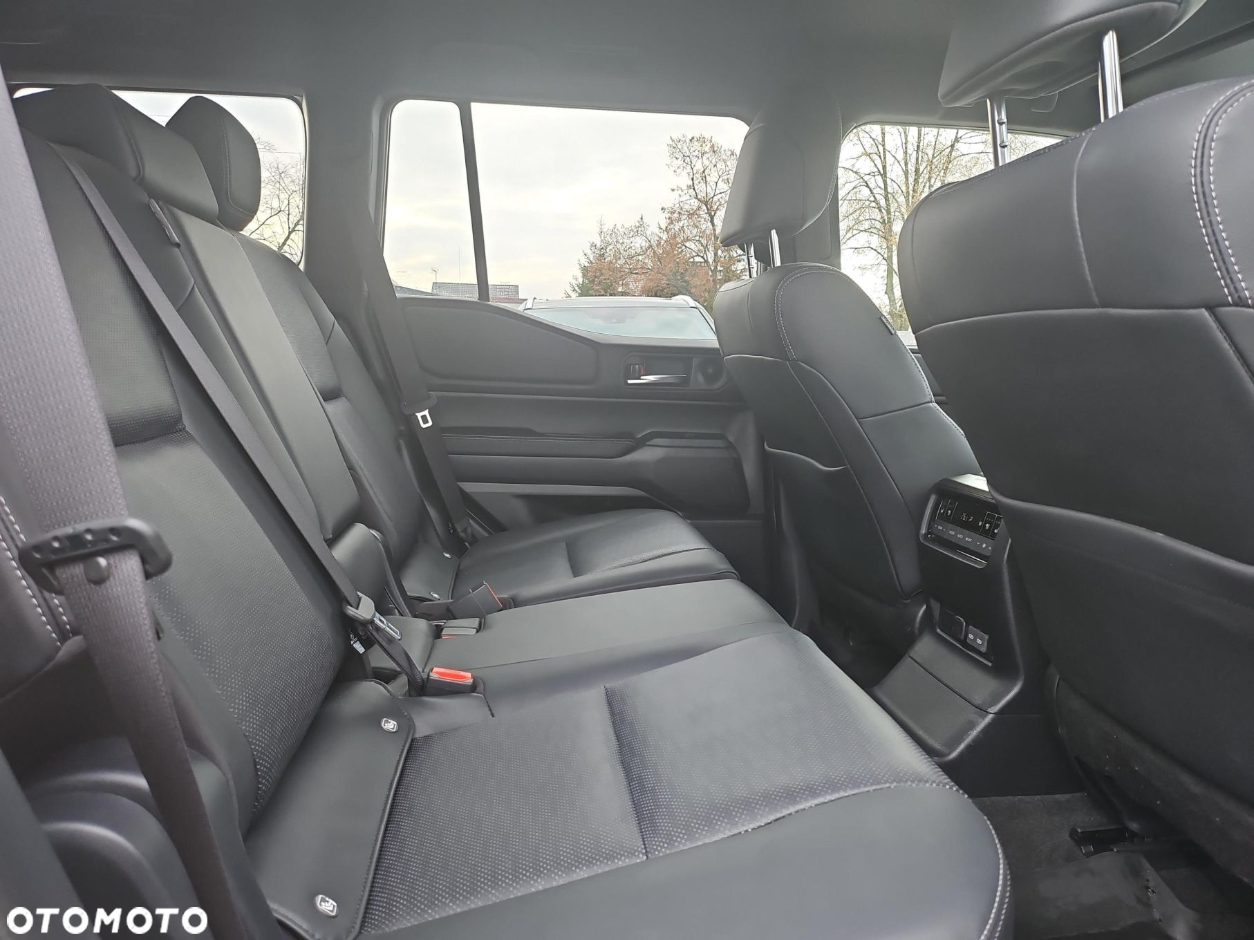 Toyota Land Cruiser LC 2.8 D-4D Executive - 11