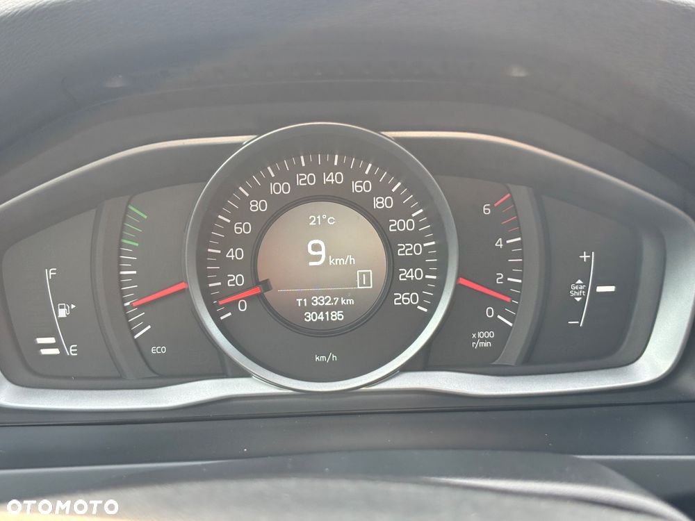 Volvo V60 D2 Drive-E Kinetic - 40