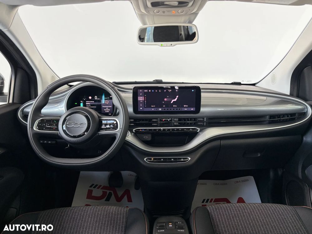 Fiat 500E Icon - 11