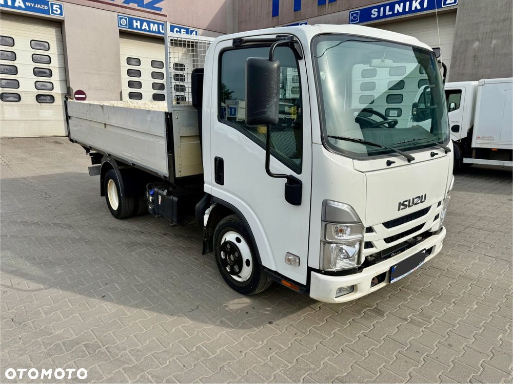 Isuzu ROMCAR M27 - 5