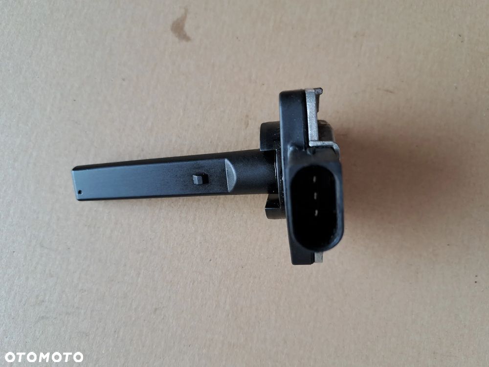 Czujnik poziomu oleju BMW E60 E61 2,5d 3,0d M57 - 3