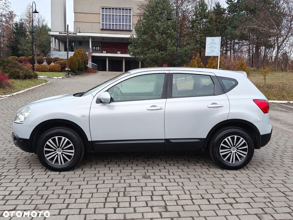 Nissan Qashqai 2.0 4 x 4 visia - 11