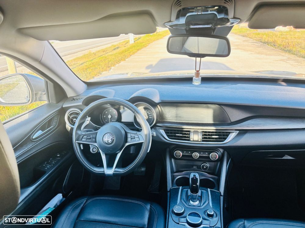 Alfa Romeo Stelvio 2.2 D Super AT8 - 5