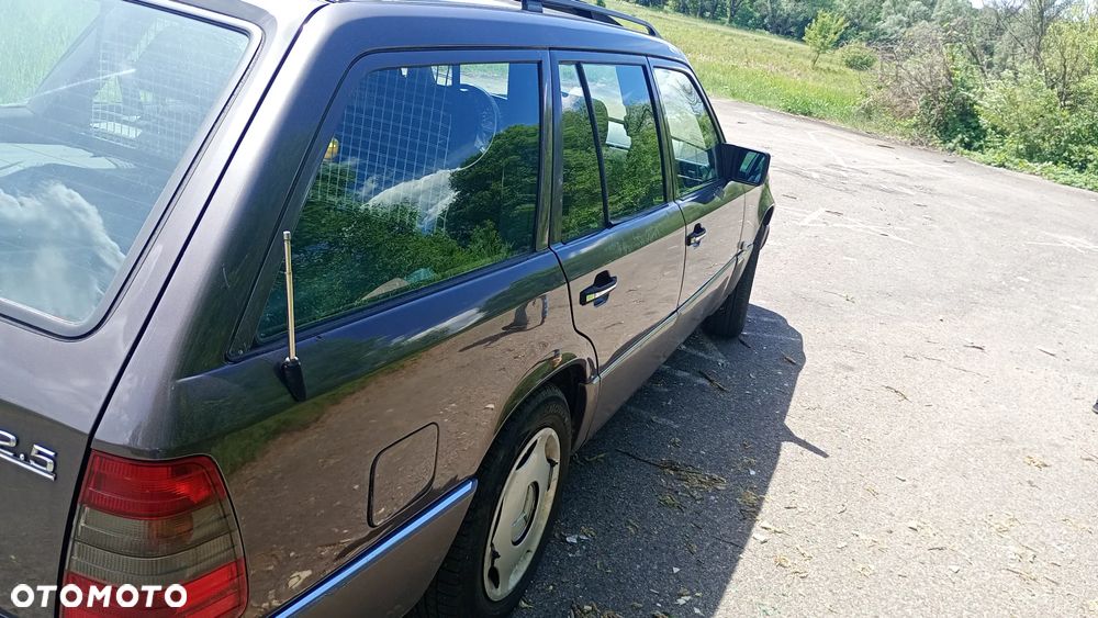 Mercedes-Benz W124 (1984-1993) - 10
