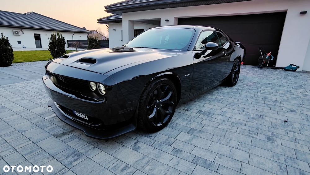 Dodge Challenger 5.7 R/T - 1