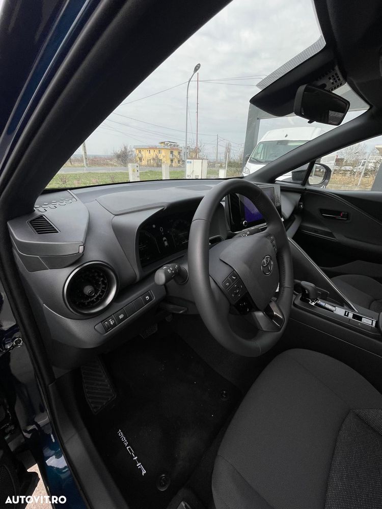 Toyota C-HR 1.8 HEV 140 CP 4x2 CVT Active - 12