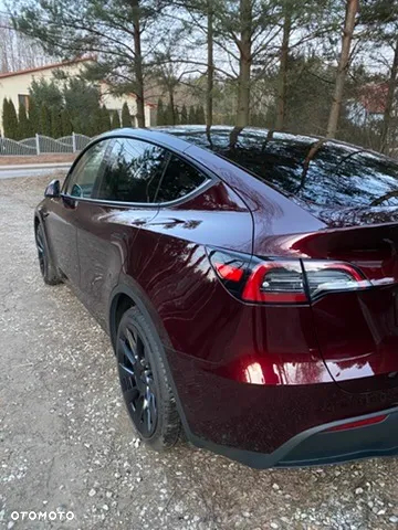 Tesla Y Long Range AWD - 23