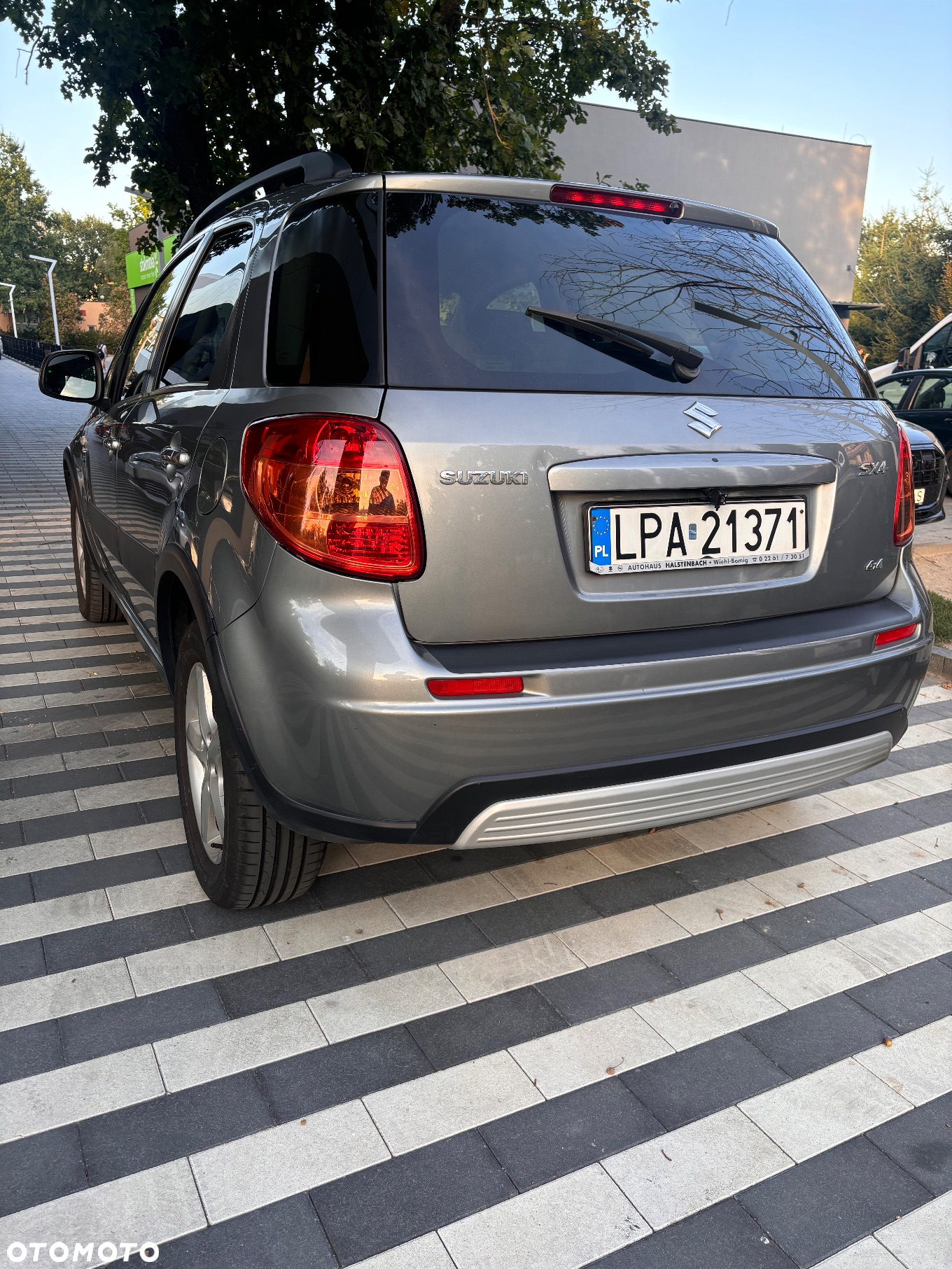 Suzuki SX4 1.9 DDiS DPF 4x4 Comfort - 9