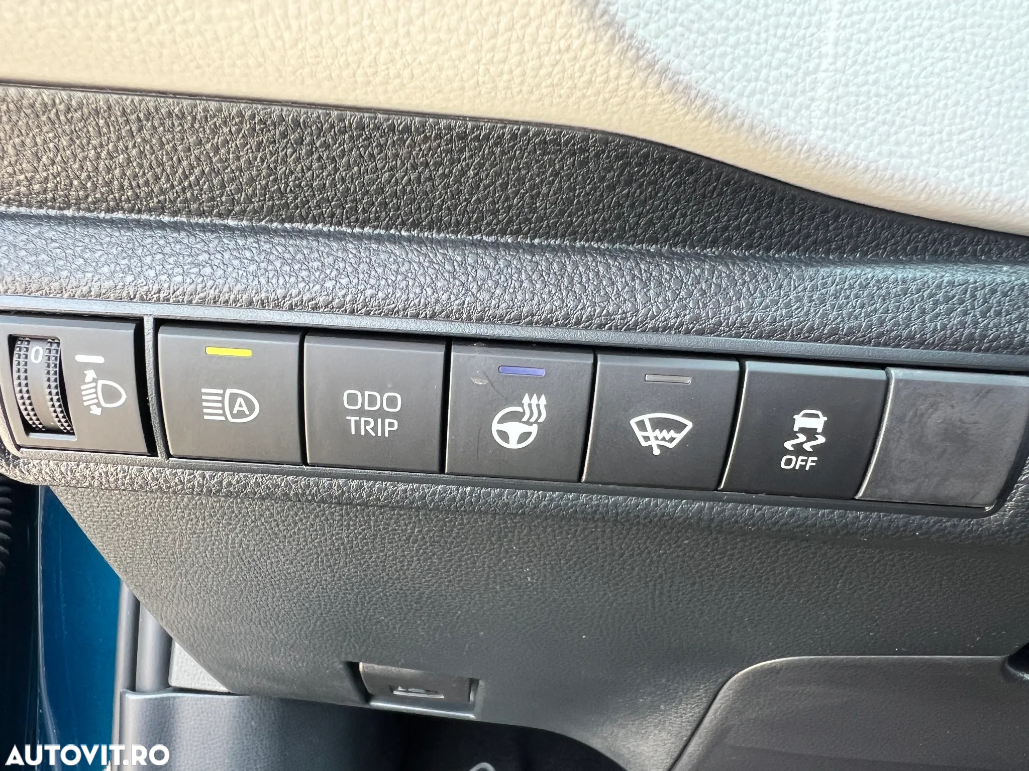 Toyota Corolla 1.8 HSD Dynamic - 25