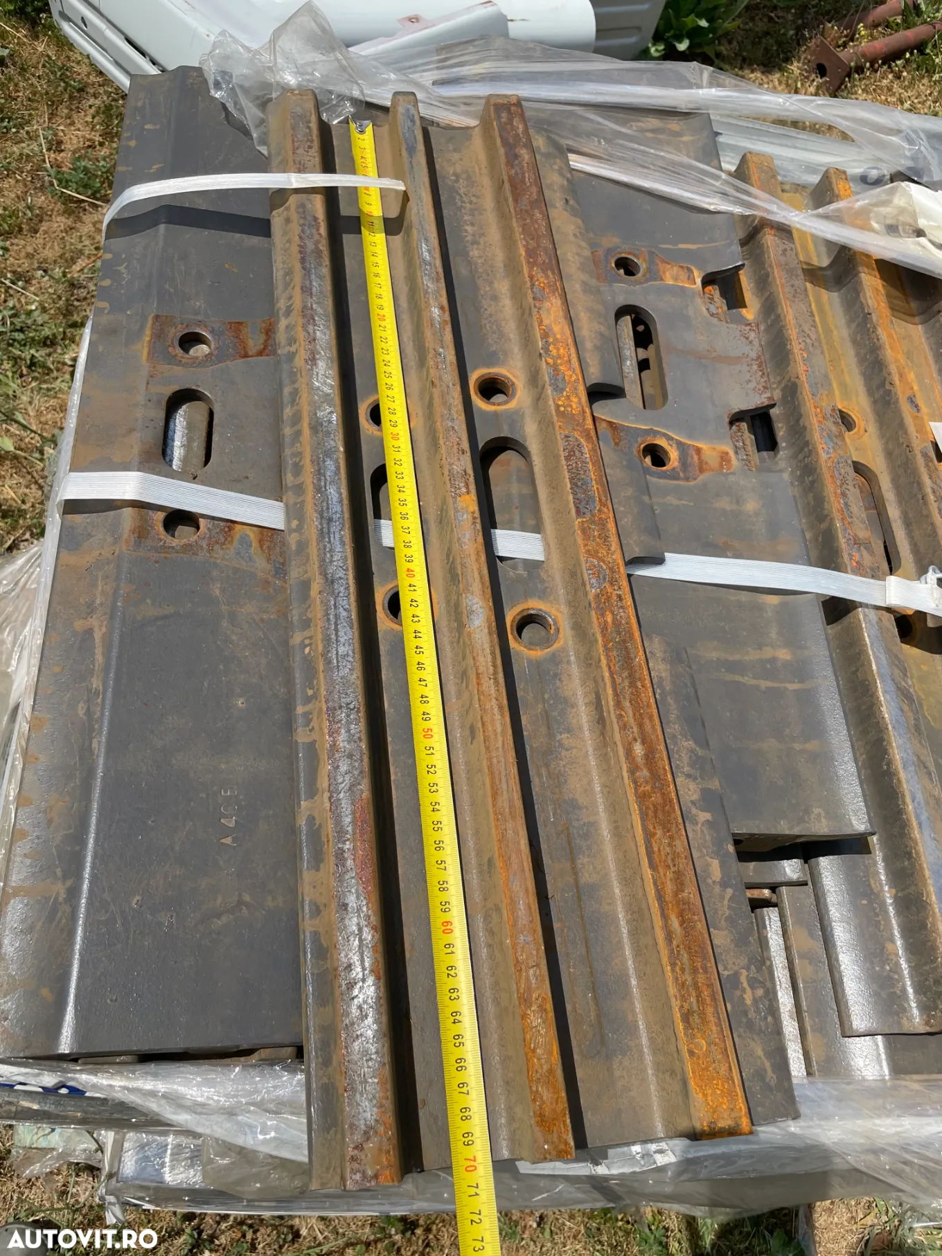 Papucii de senile 700mm pentru excavatoarele de 18-30 tone - 2