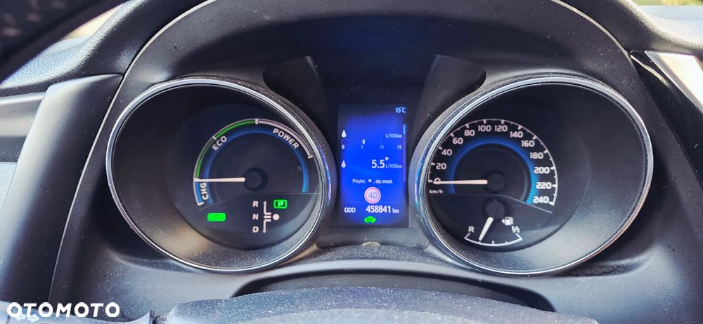 Toyota Auris Hybrid 135 Dynamic - 12