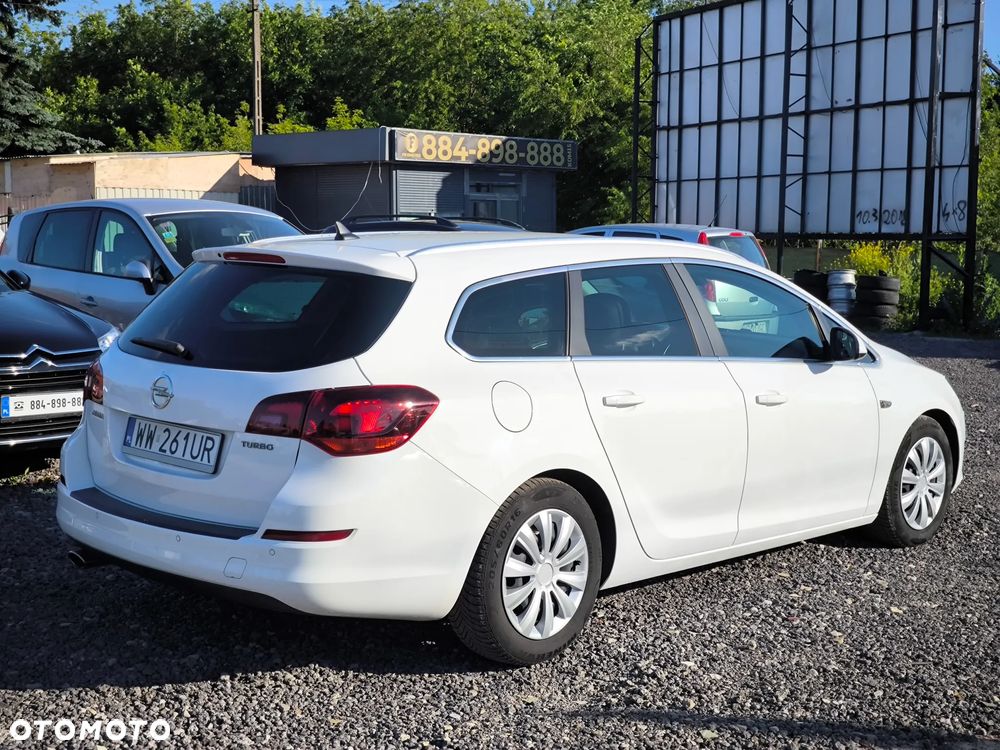 Opel Astra 1.6 T Cosmo - 5