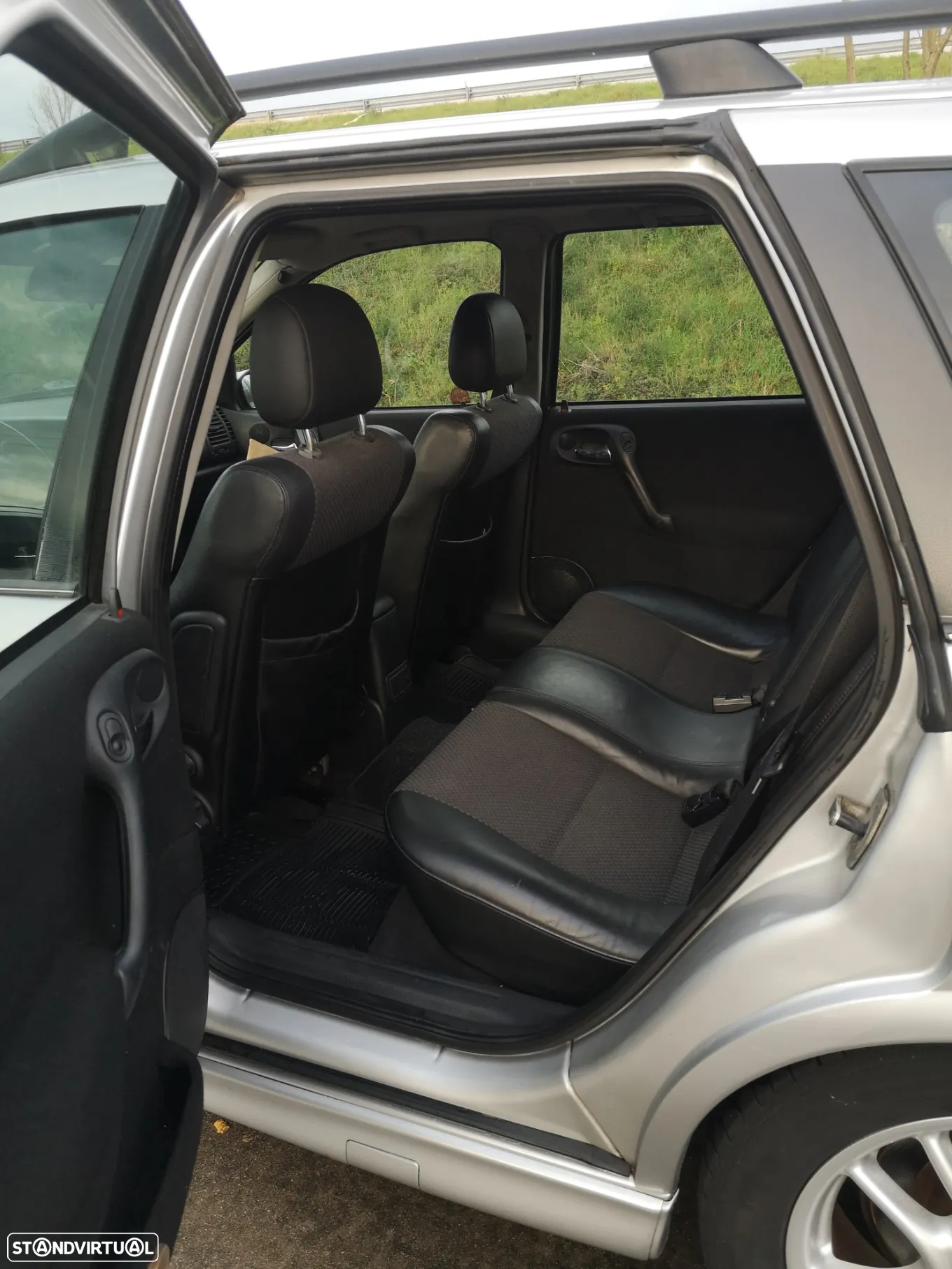 Opel Vectra Caravan 2.0 DTi Sport - 26