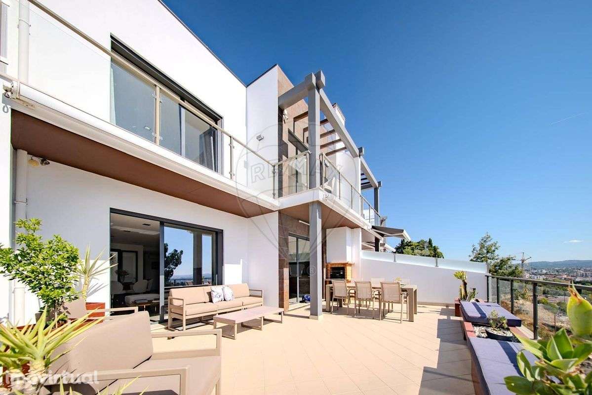 Moradia T4 para venda - Grande imagem: 2/44