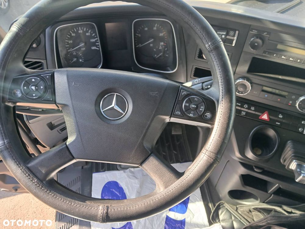 Mercedes-Benz Actros - 20