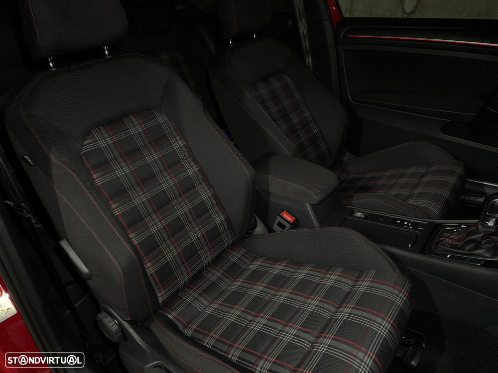 VW Golf GTI Performance BlueMotion DSG - 15