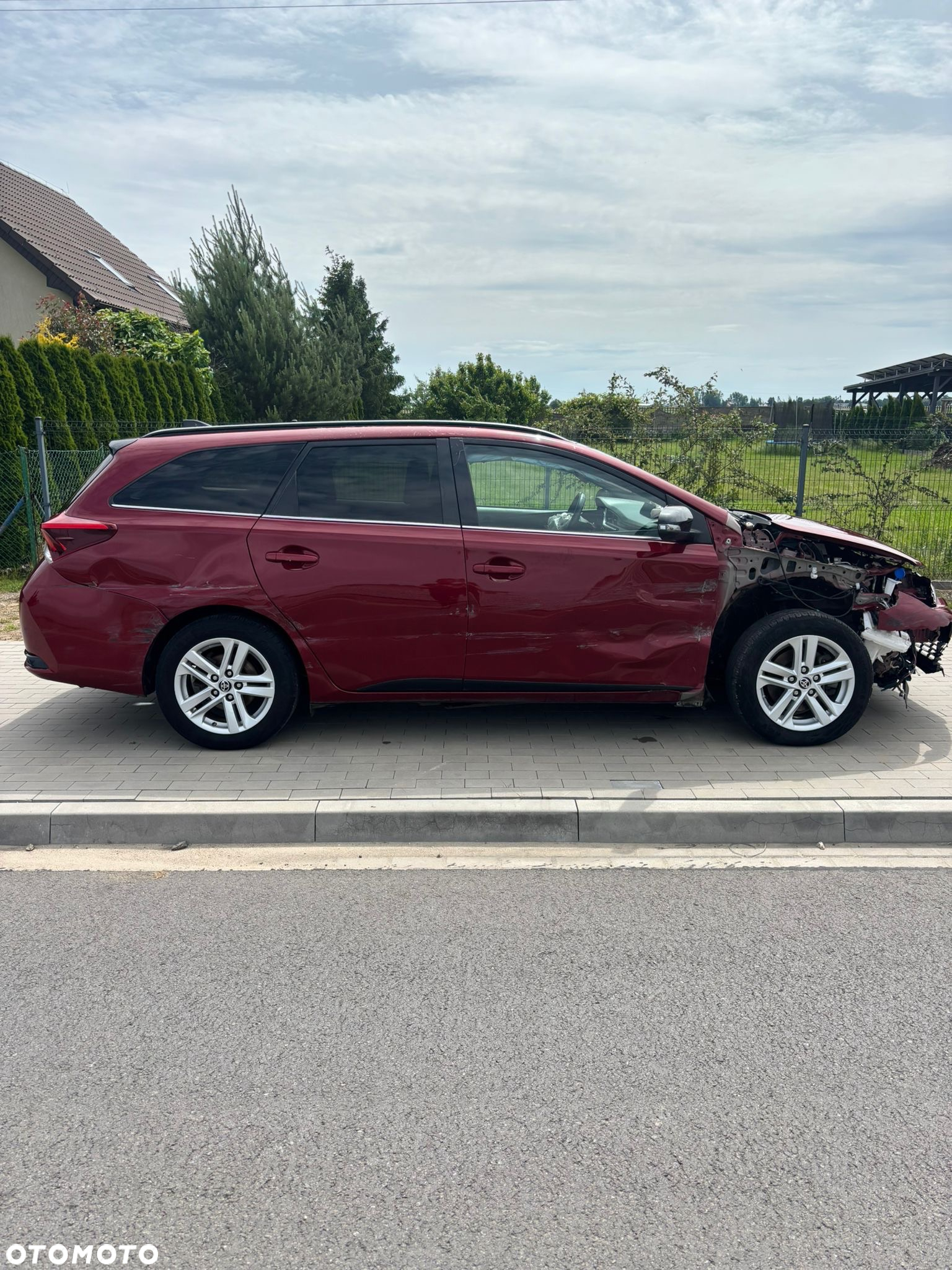Toyota Auris - 10
