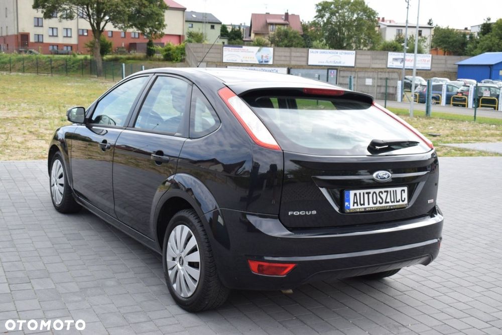 Ford Focus - 10
