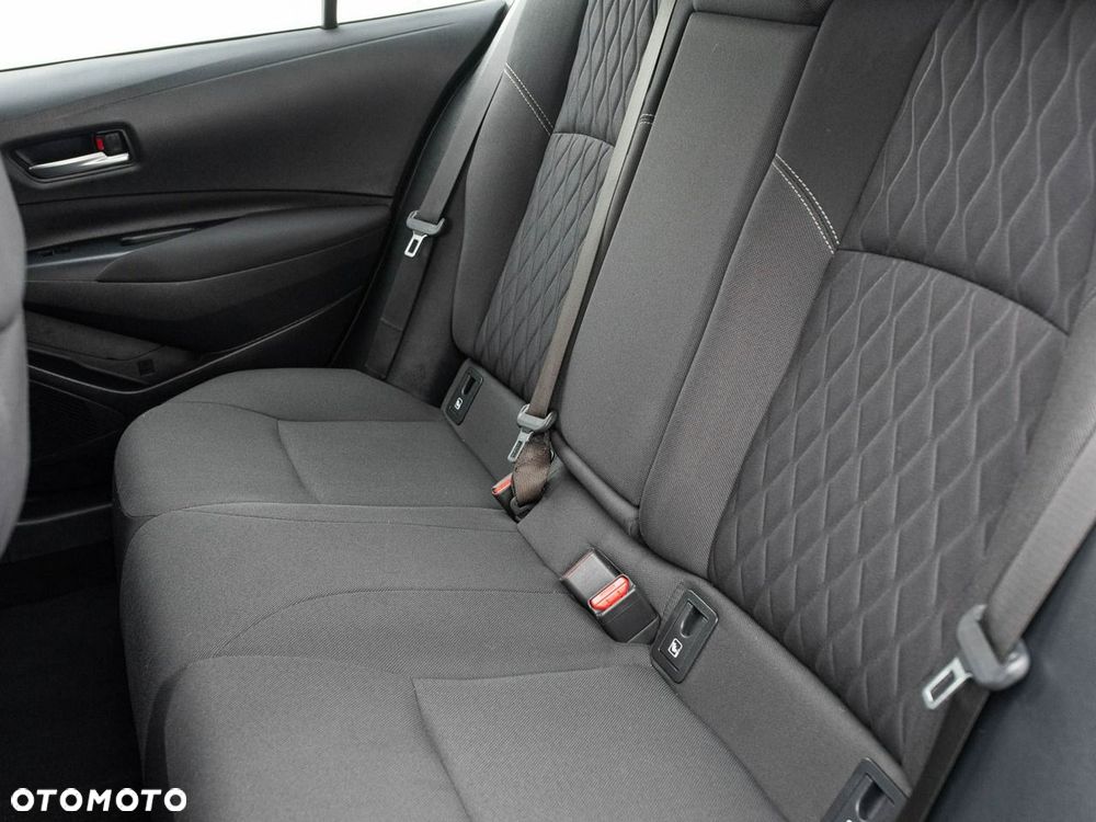 Toyota Corolla 1.5 Comfort - 23
