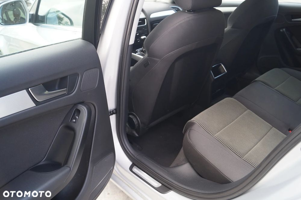 Audi A4 Avant 2.0 TDI DPF Ambition - 24