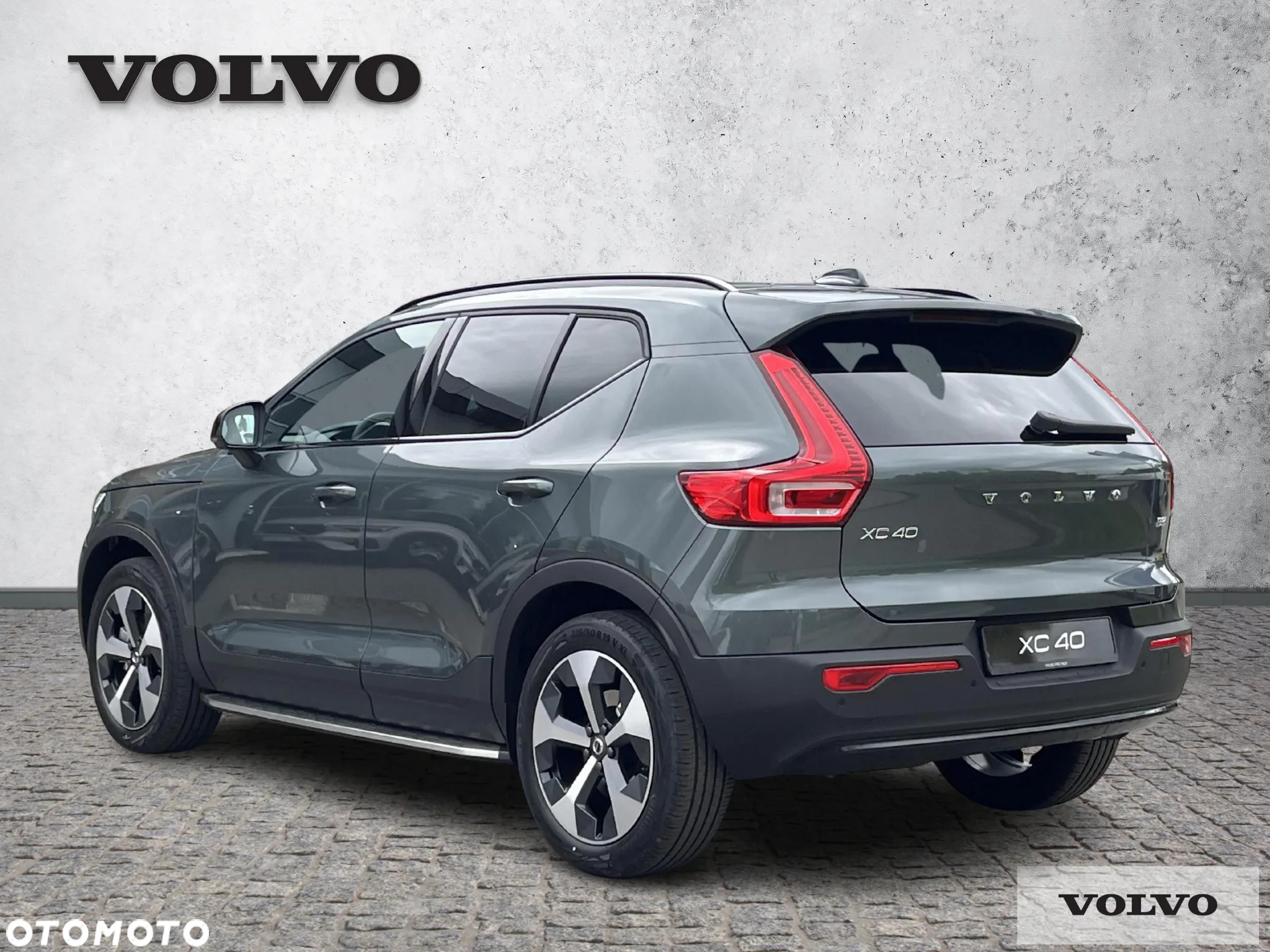 Volvo XC 40 B3 Plus Dark - 6