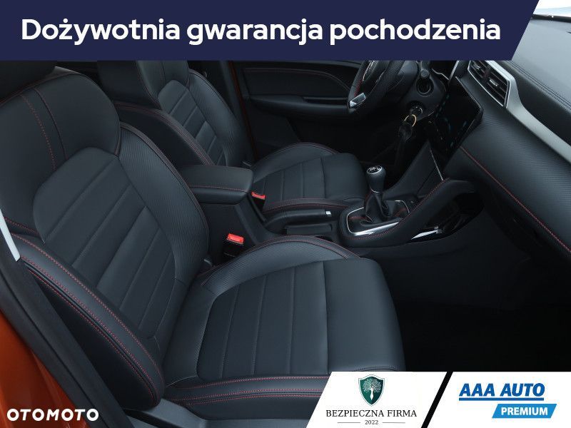 MG ZS - 10