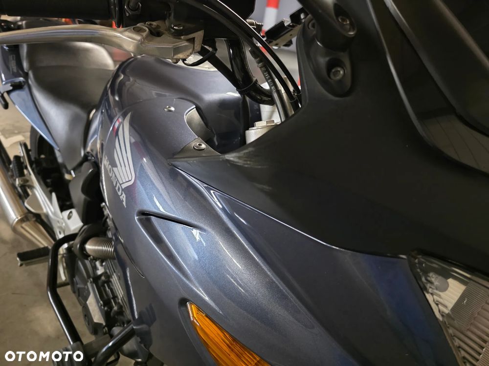 Honda CBF - 14