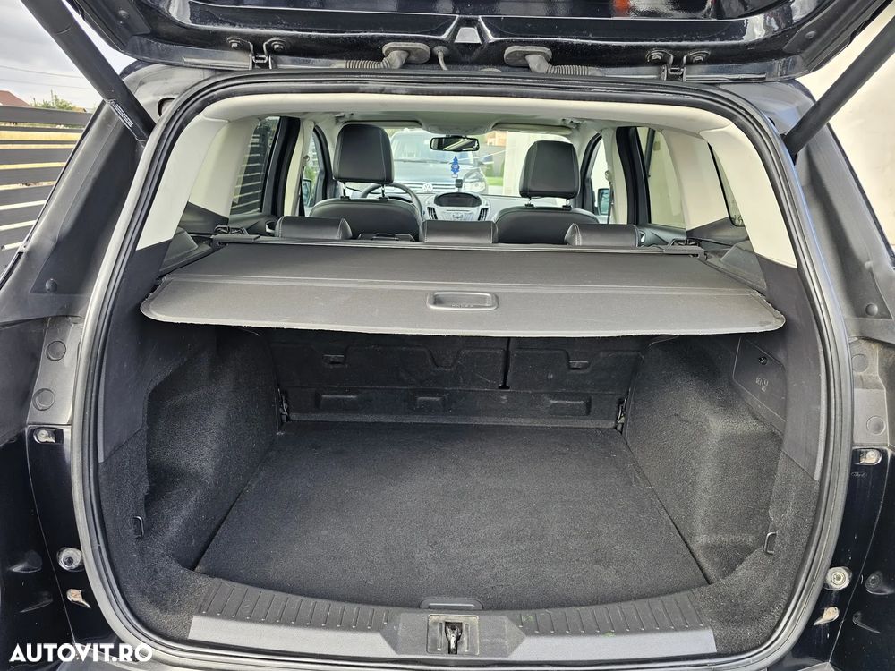 Ford Kuga 2.0 TDCi 4x4 Aut. Individual - 9