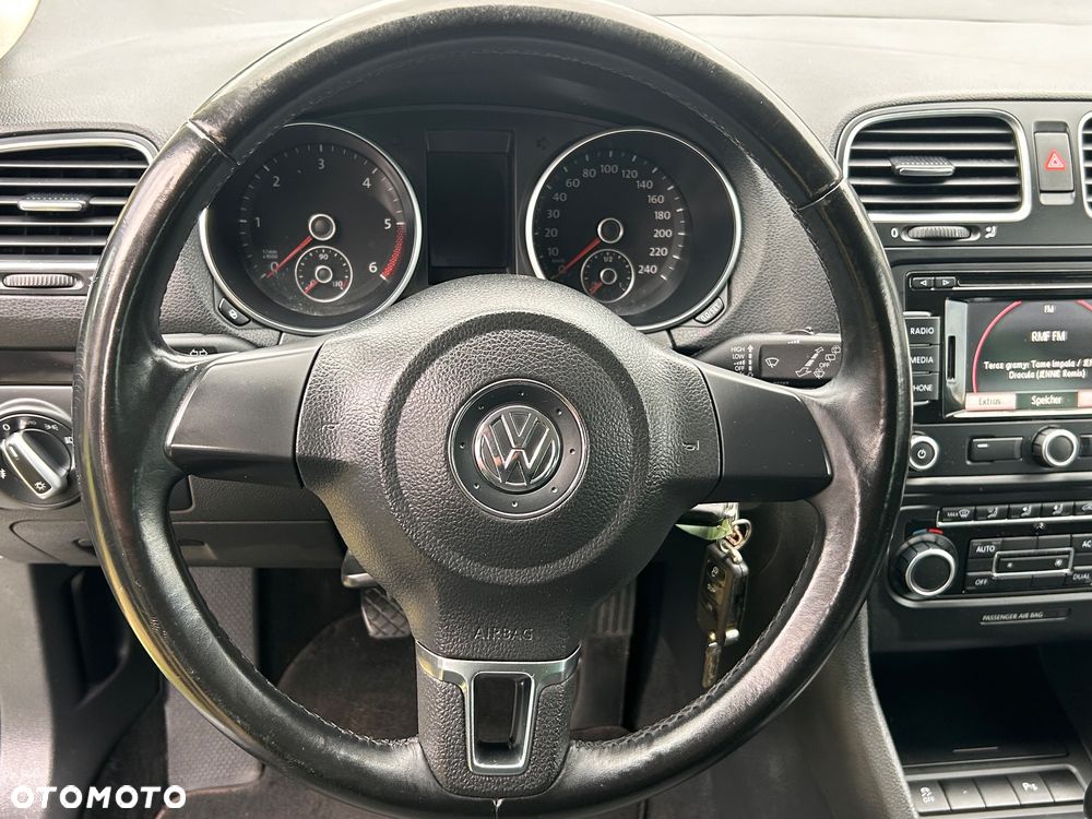 Volkswagen Golf 1.6 TDI DPF Comfortline - 20