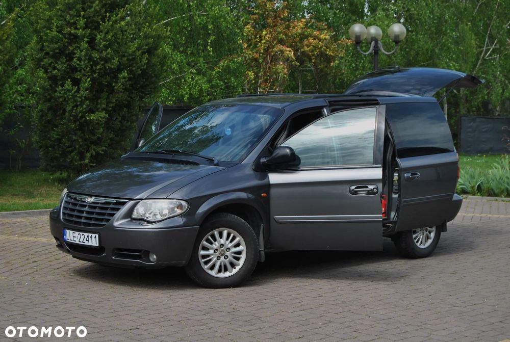 Chrysler Voyager 2.8 CRD SE - 20