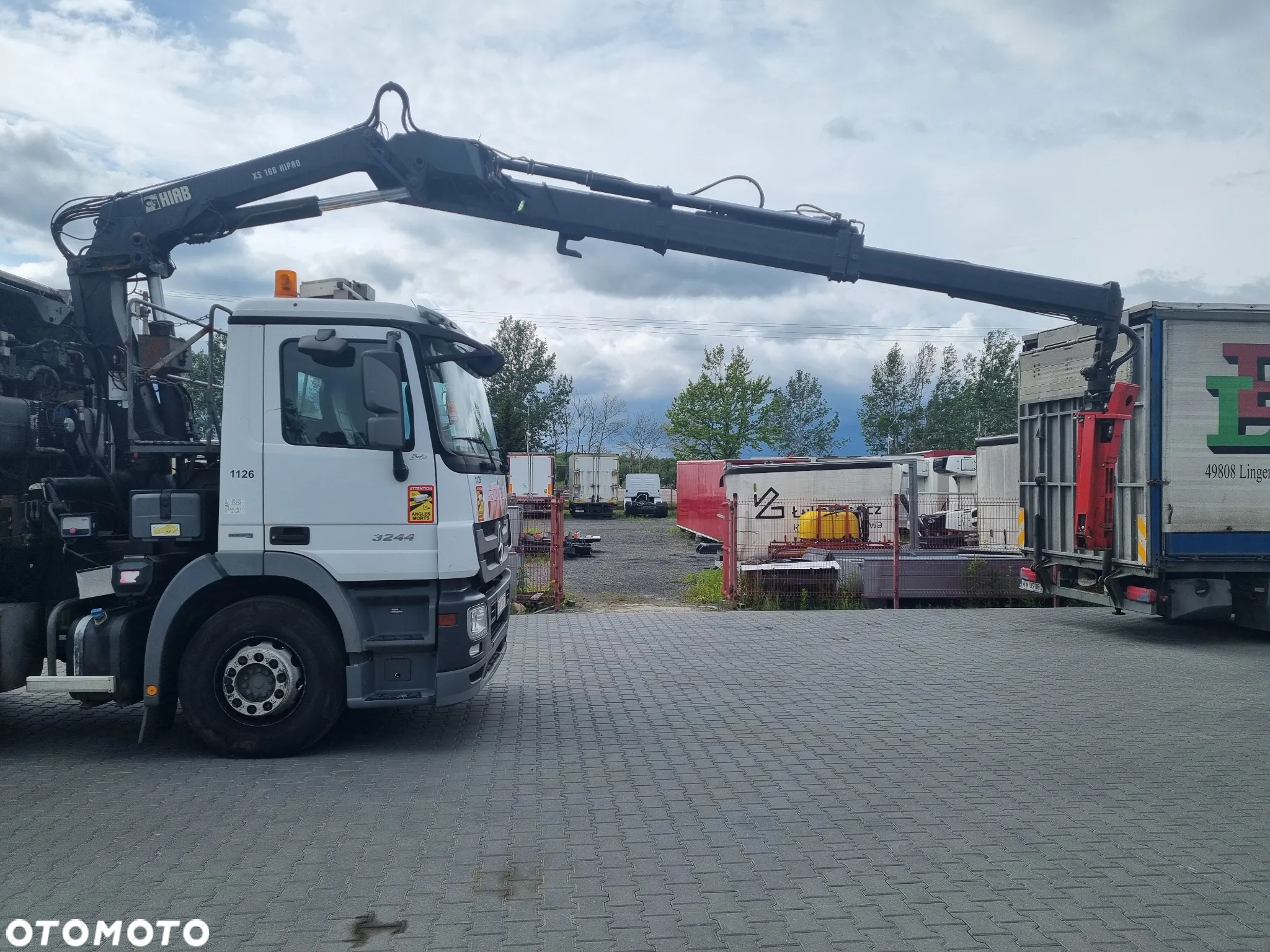 HDS HIAB  Żuraw Samochodowy Zetka - 2