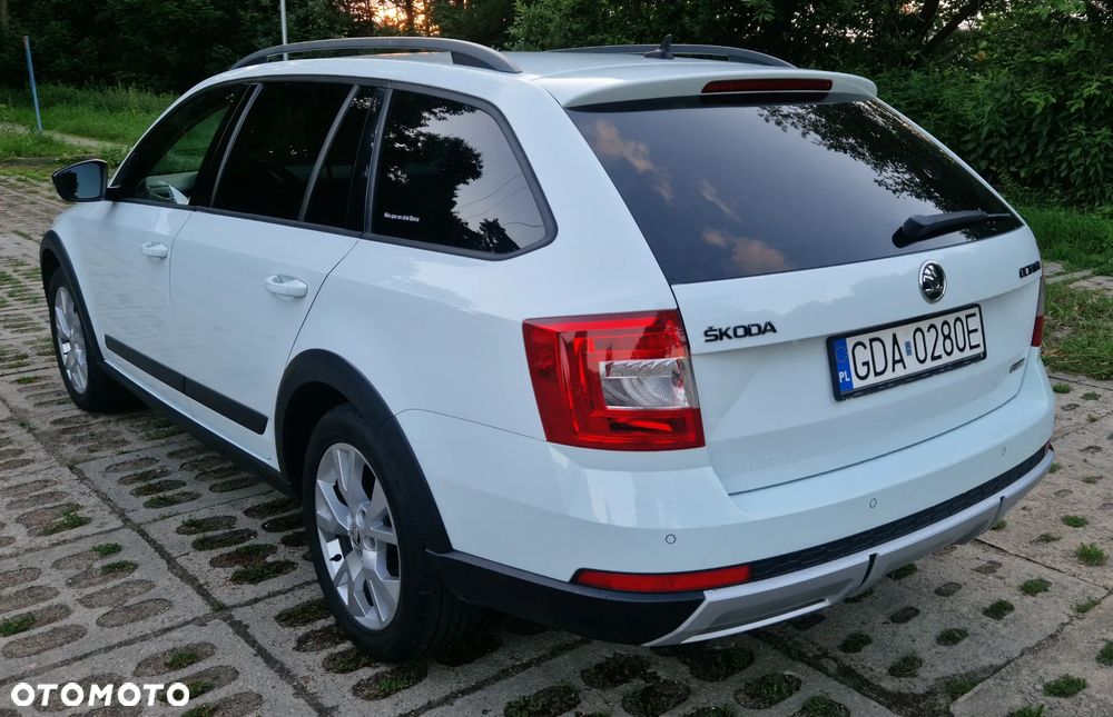 Skoda Octavia Scout 2.0 TDI 4x4 - 5
