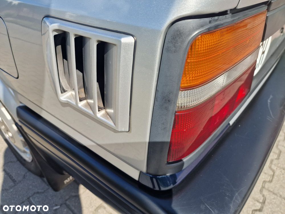 Nissan Bluebird - 33
