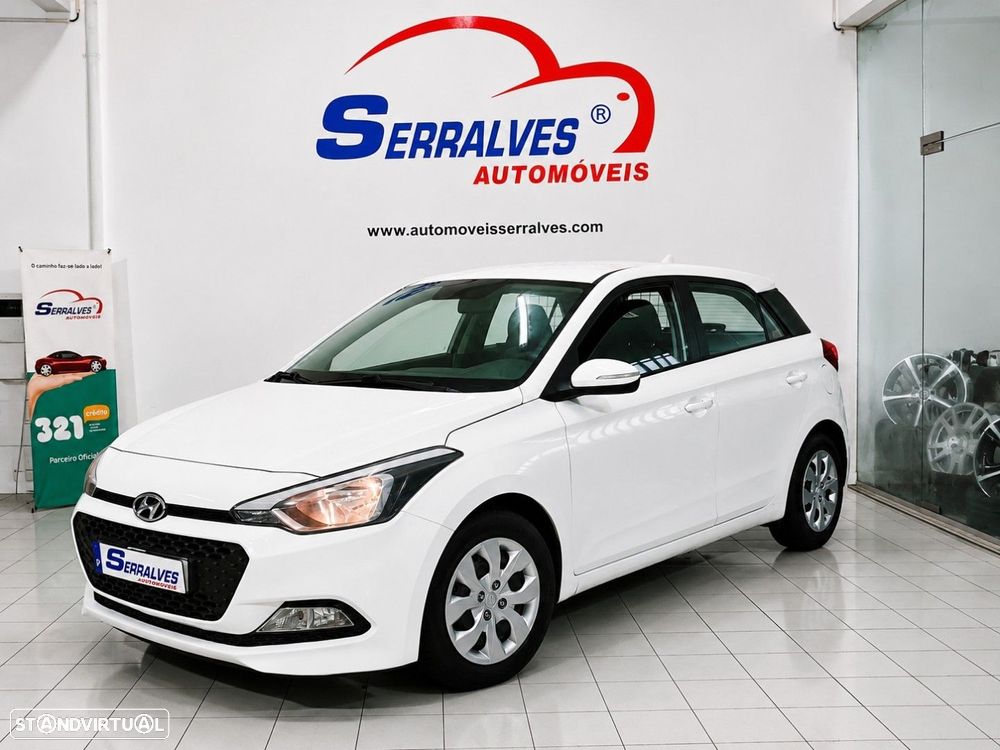 Hyundai i20 1.1 CRDi Blue Access+Bluetooth+Comandos no Volante - 3