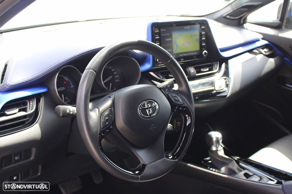 Toyota C-HR 2.0 Hybrid Lounge - 28