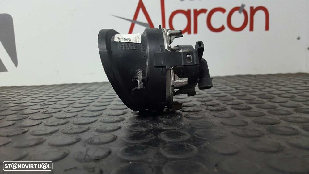 FAROL DE NEVOEIRO DIREITO MG ROVER SERIE 45 (RT) 1.4 16V CAT - 2