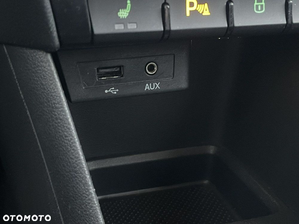 Skoda RAPID 1.4 TDI Ambition - 18