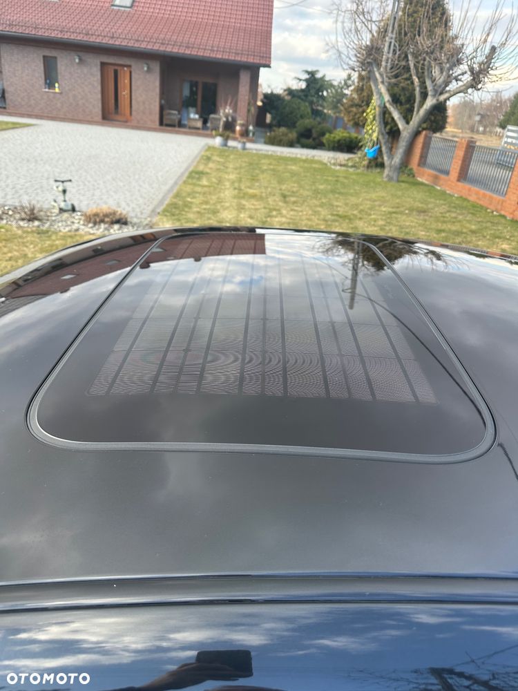 Volkswagen Phaeton - 35