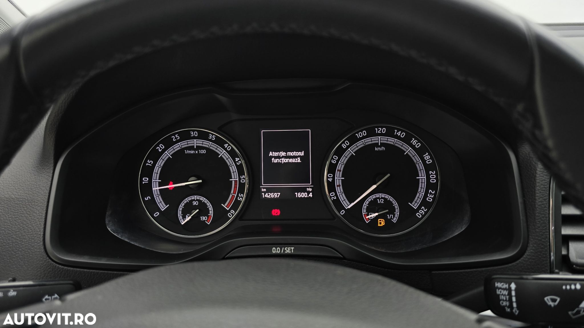 Skoda Karoq 1.6 TDI DSG Ambition - 16