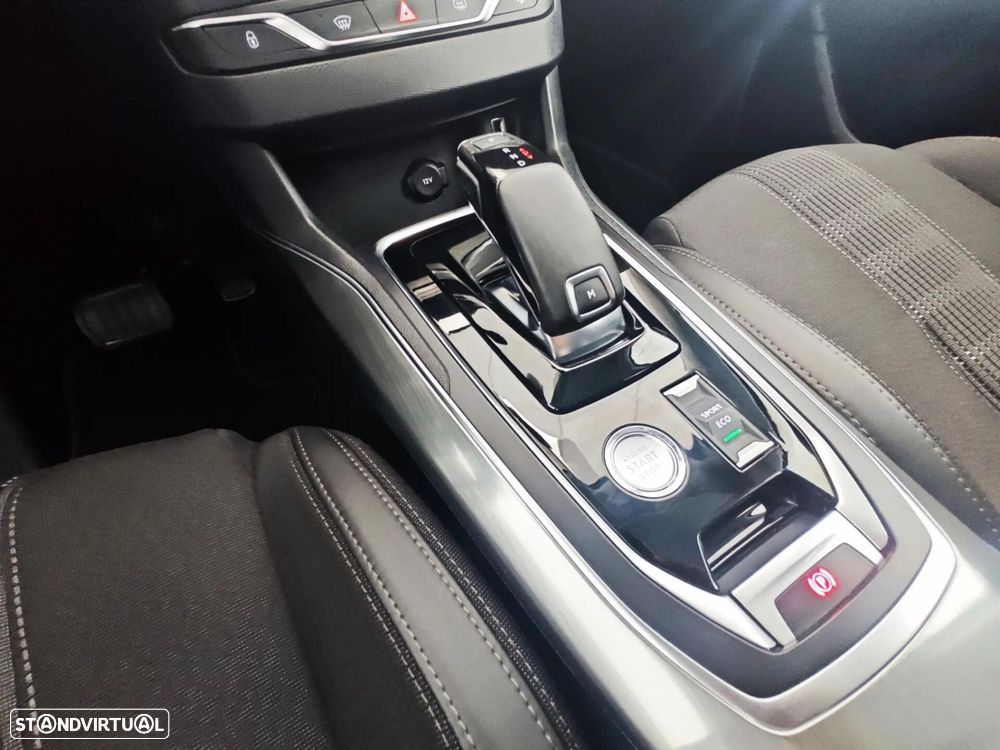 Peugeot 308 PureTech 130 EAT8 Allure Pack - 8