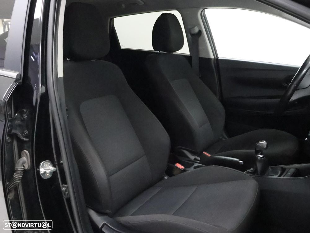 Hyundai i20 1.2 MPi Comfort - 25