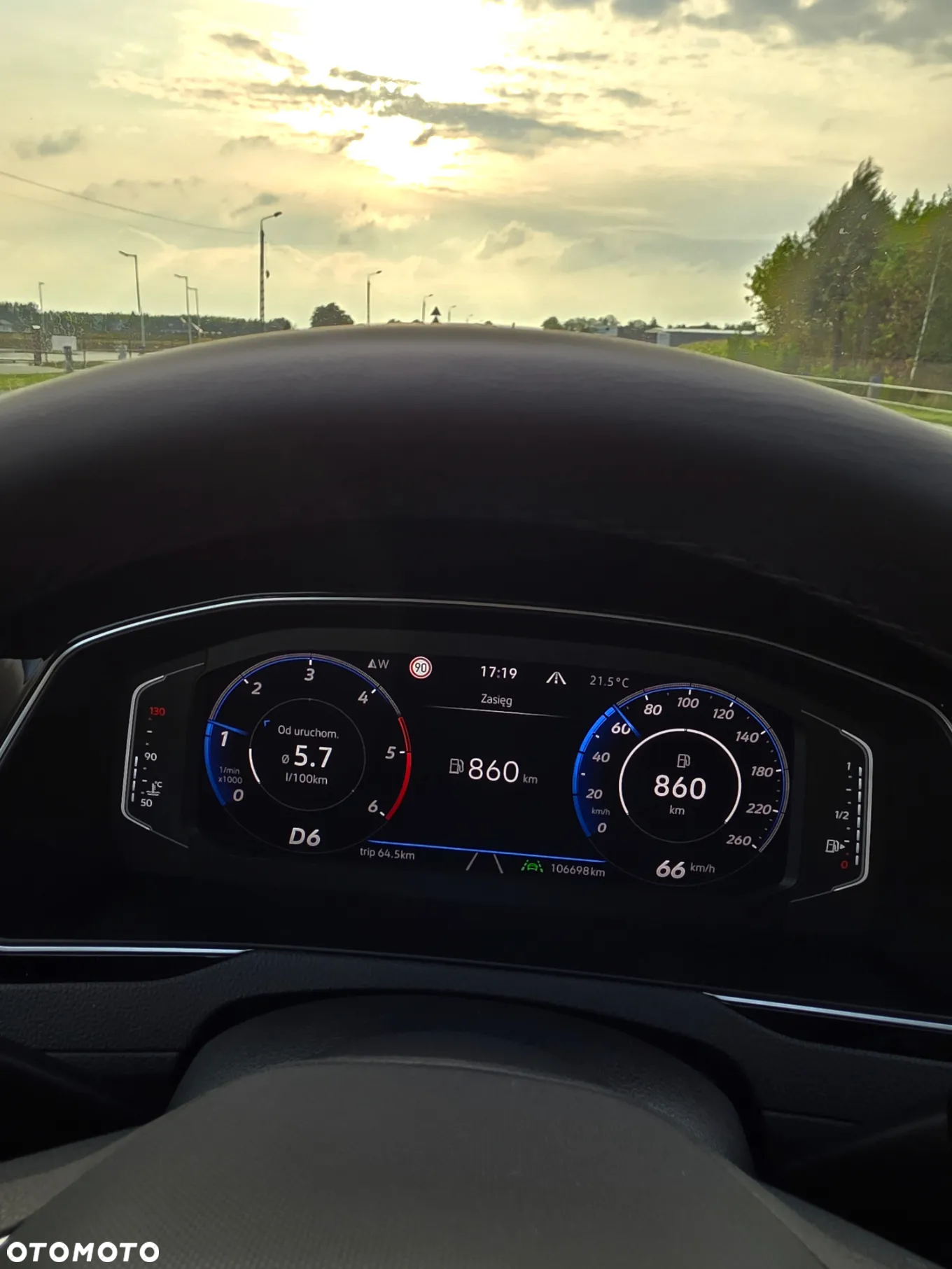 Volkswagen Passat 2.0 TDI Elegance DSG - 36