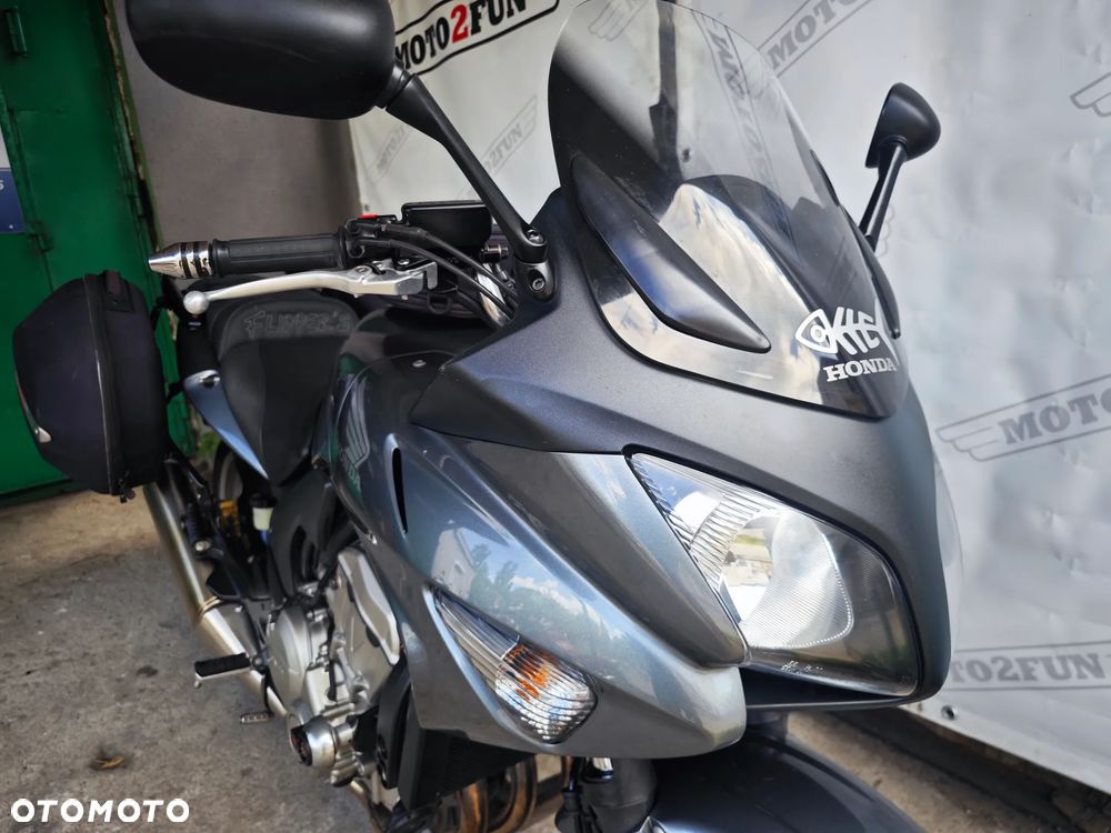 Honda CBF - 9